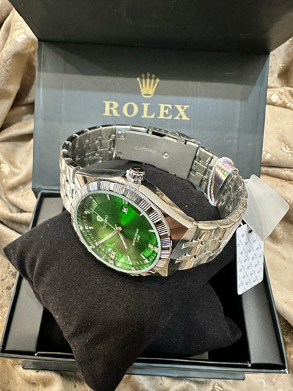 Ticario Green Dial Watch with Sleek Silver Chain Strap