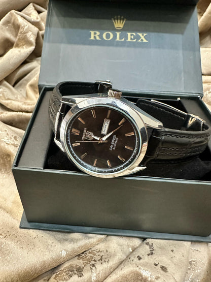 Tag Heuer Carrera Black Dial Date Timekeeper